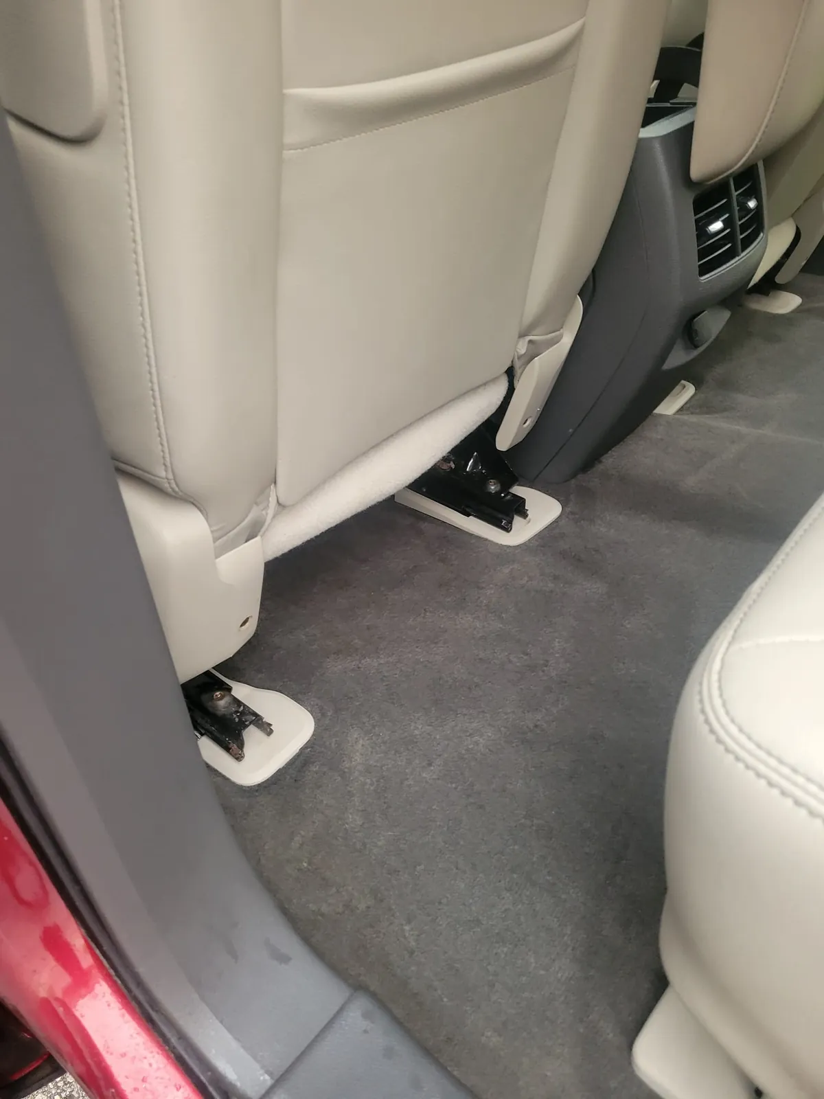 After: the same Ford Edge seats deep cleaned with the dog hair fully removed, Ajax driveway detail